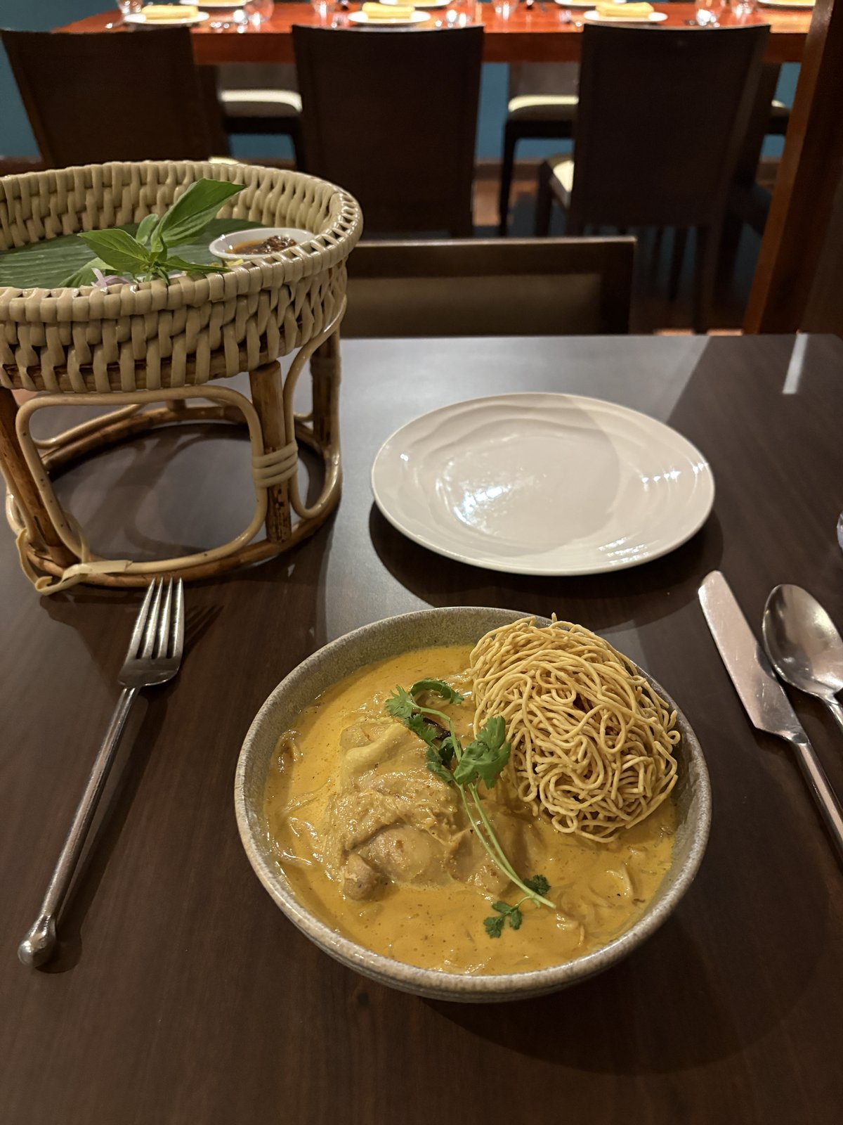 カオソーイ（280バーツ）