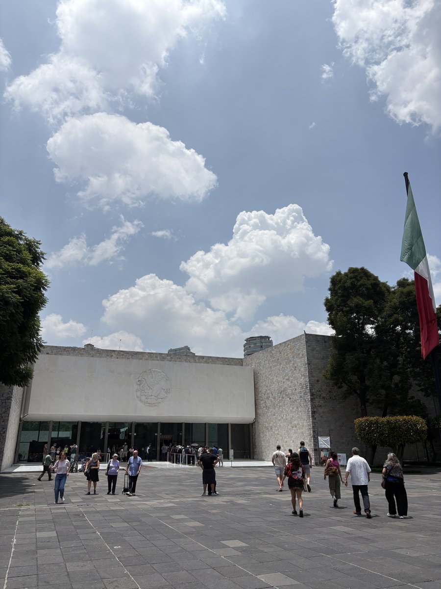 国立人類学博物館