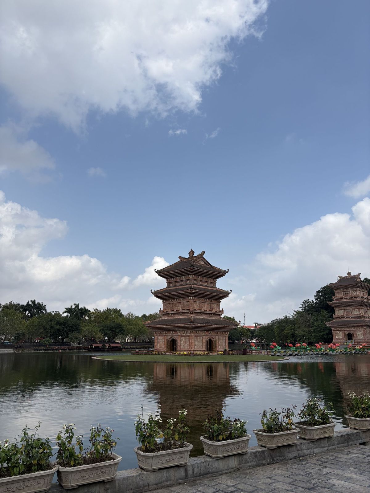 この塔の名前は知らない