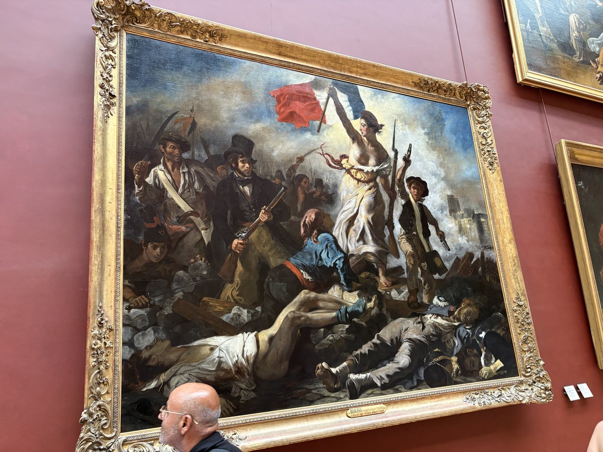 『民衆を導く自由』 （『La Liberté guidant le peuple』）は、1830年の7月革命を記念してウジェーヌ・ドラクロワが描いた象徴的な絵画である。この作品では、マリアンヌとして擬人化された「自由」の寓意的な人物が、死体が散らばるバリケードを越えて、ブルジョワ、労働者、そして街の少年たちを率いながら、三色旗を掲げている。