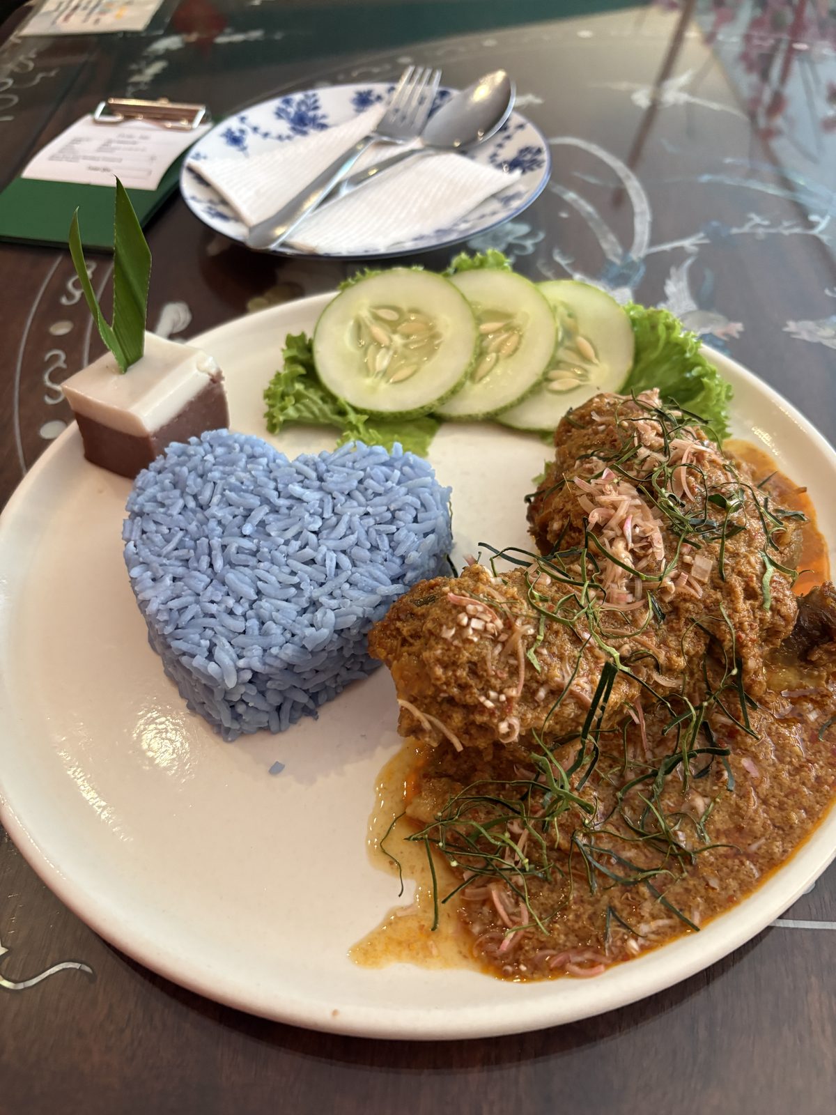 チキンルンダン、ライス付き(30MYR)