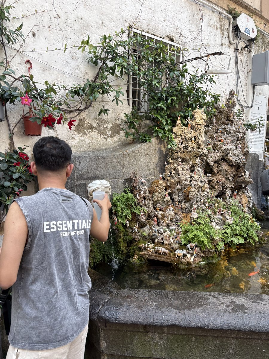 イタリアでも水道水は飲めます